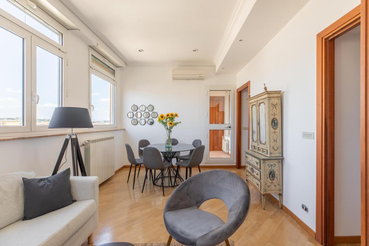 Iflat Spacious Penthouse Near The Vatican City Apartment Rome Exterior photo